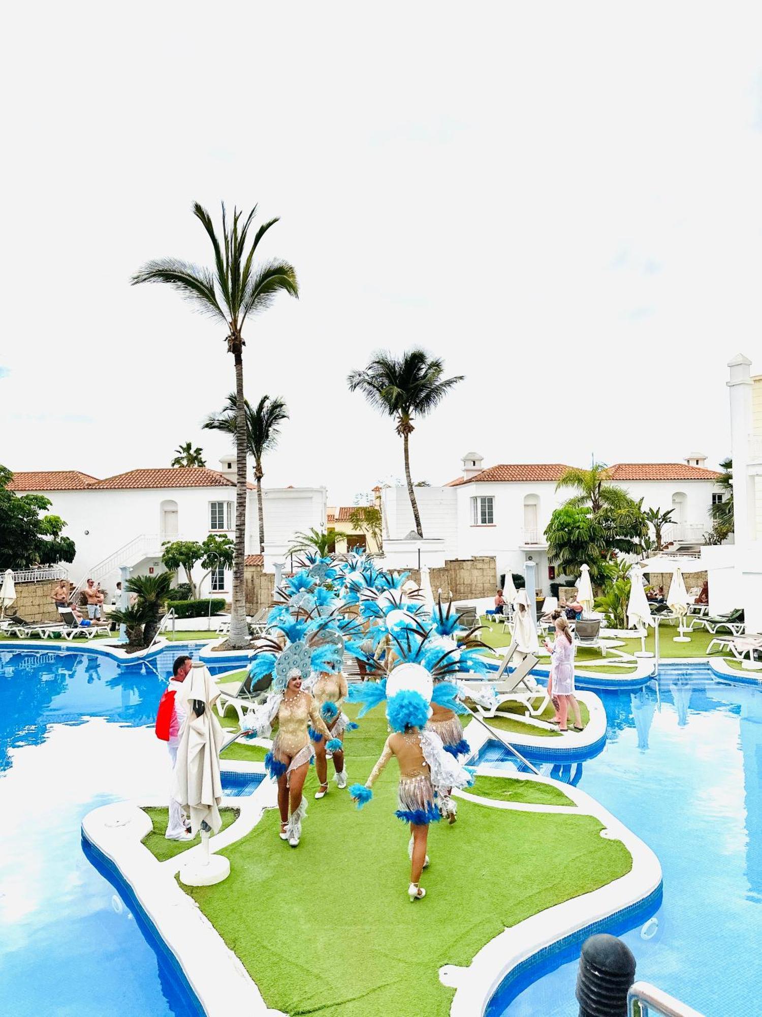 Luxury Villa Fanabe With Private Garden Costa Adeje  ภายนอก รูปภาพ